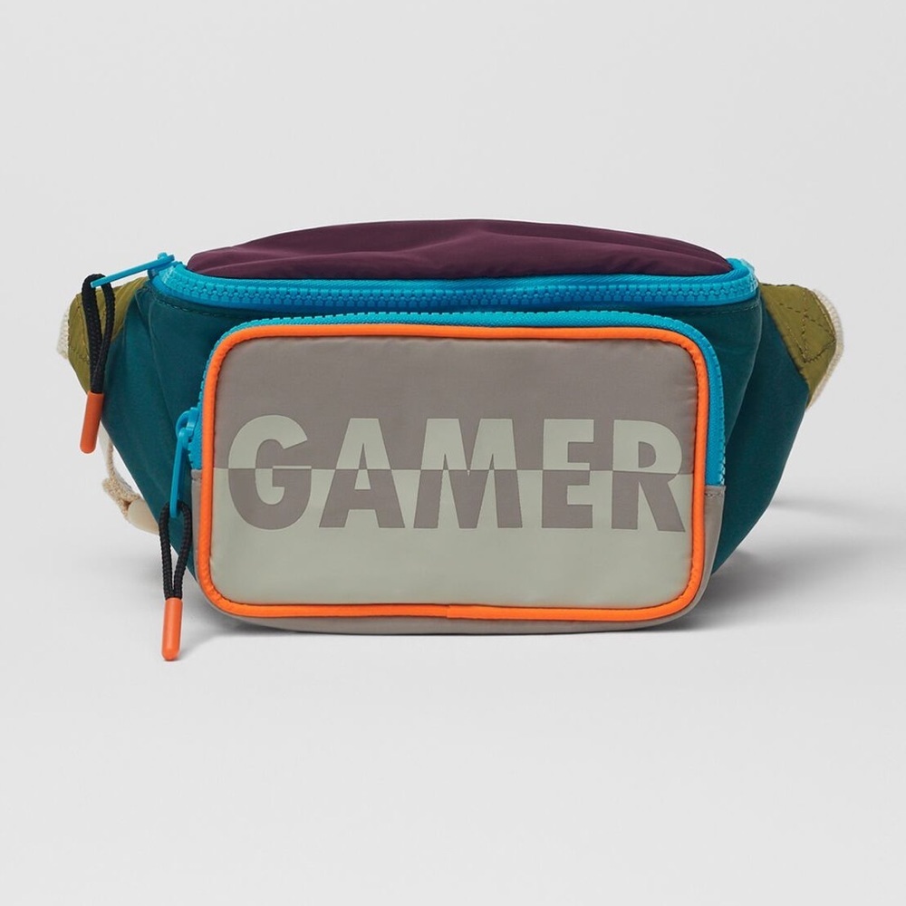 NWT. Zara Multicolored Belt Bag with Slogan "Gamer".